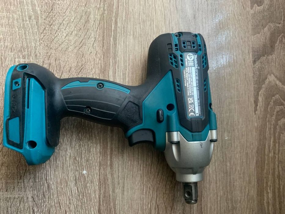 Гайковерт макіта дтв 190