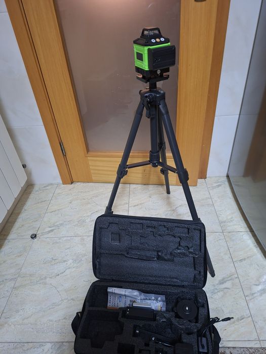 Laser 16 linhas 360 2 baterias+tripé Novo