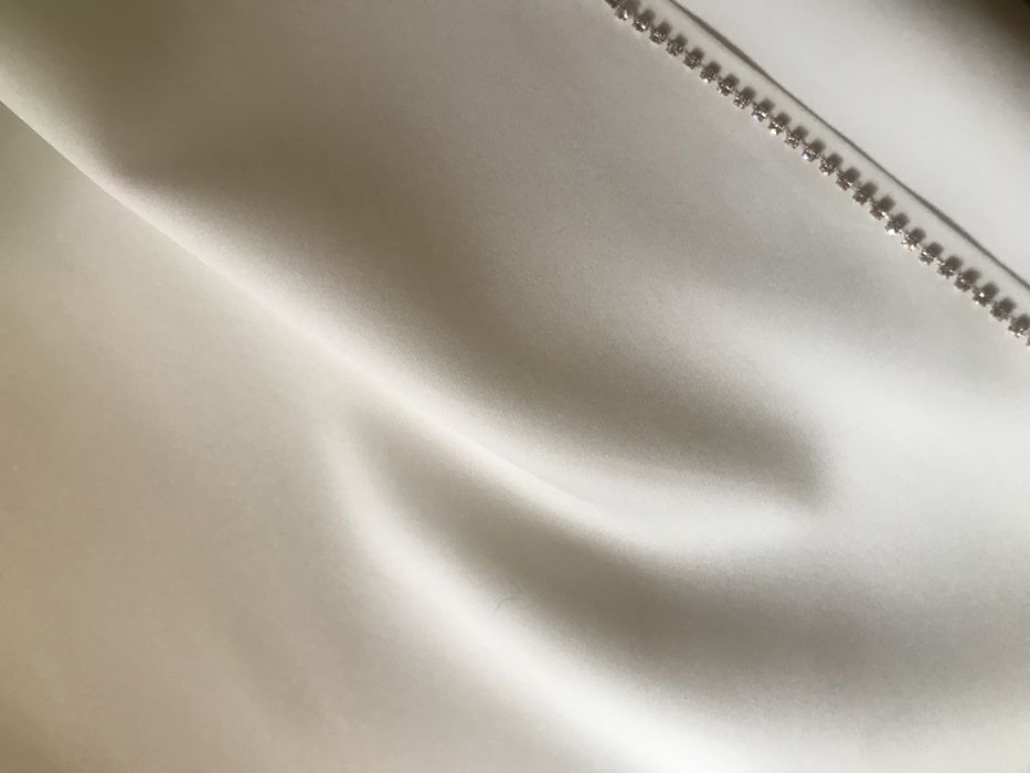 Sukienka slubna ecru