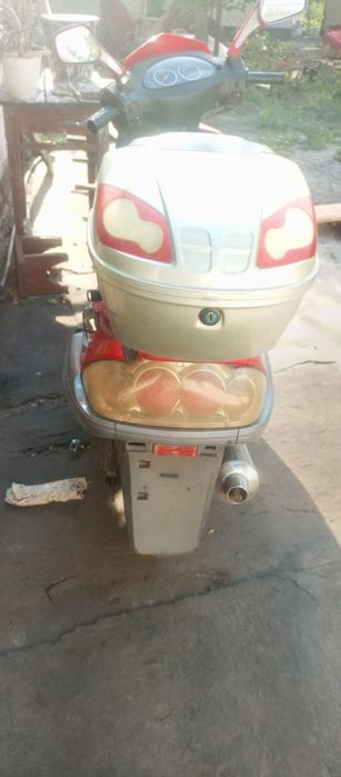 Продам скутер двухместный