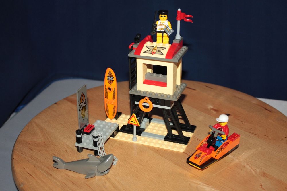 Lego Island Xtreme Stunts 6736 Plażowa wieża ratownicza Legnica