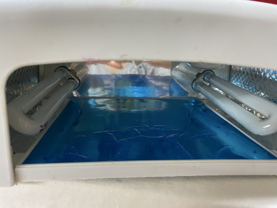 Лампа для манікюру