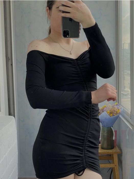 Чорна сукня Prettylittlething m