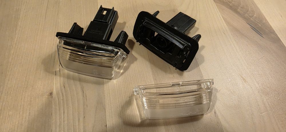 Conjunto de 2 luzes/plafoniers de matrícula novos 206