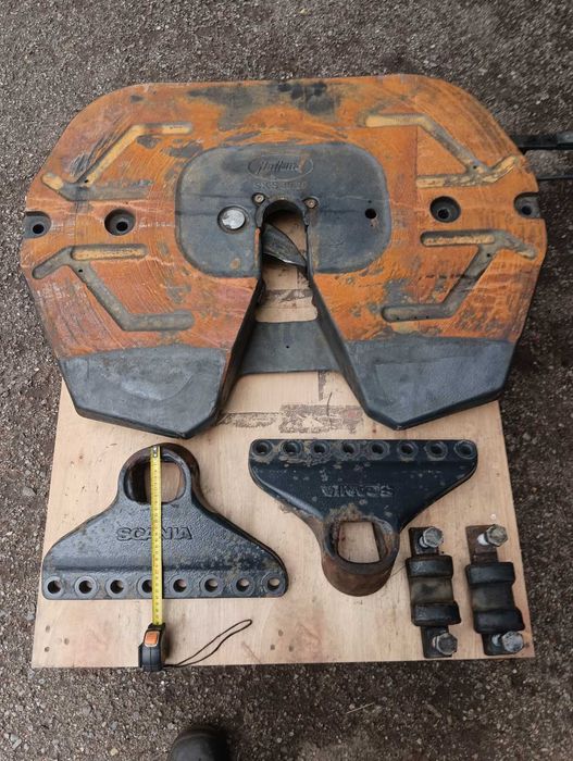 Сідло до тягача Scania