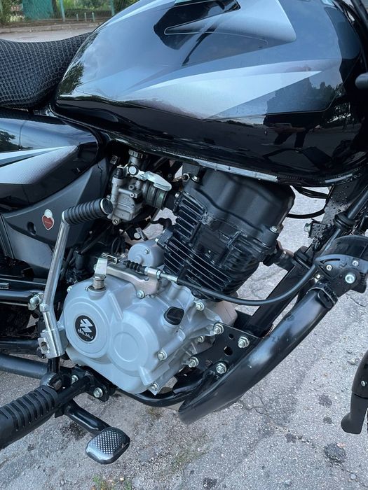 Продам Bajaj Boxer 150