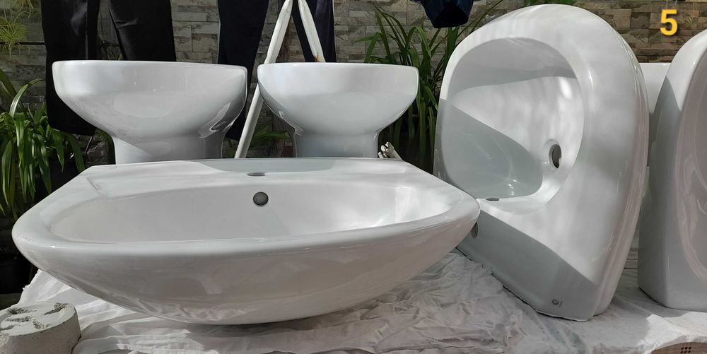 Loiças Casa de Banho