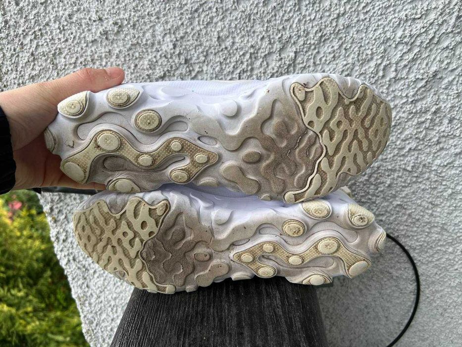 Кросівки Nike React Art3mis (40)