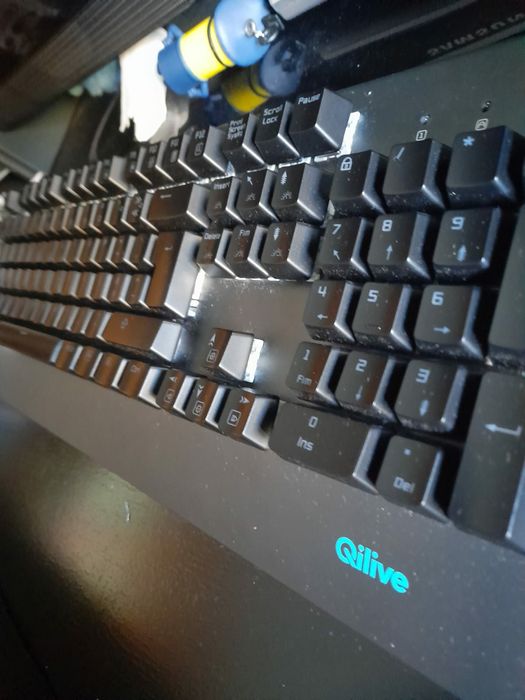 Teclado gaming e rato