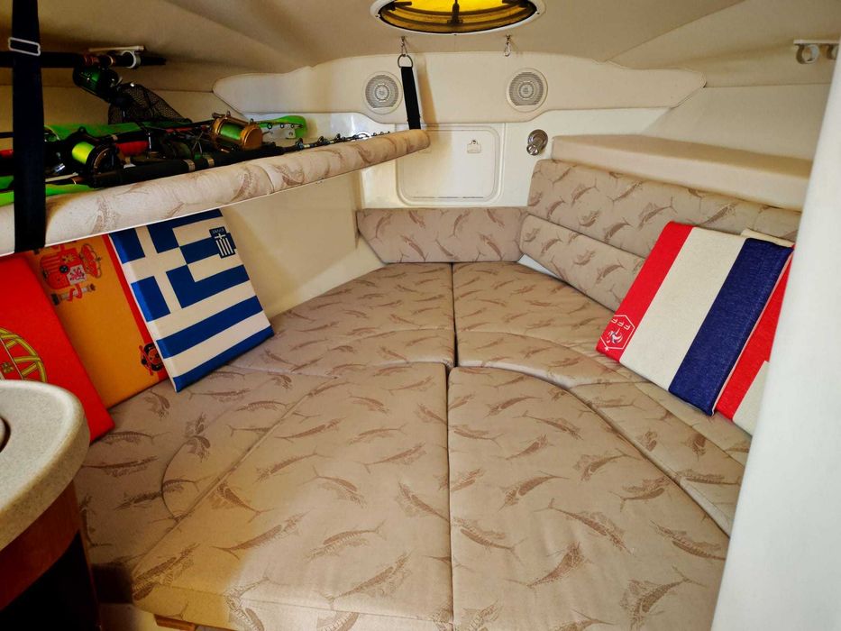 Barco recreio e pesca 3 motores