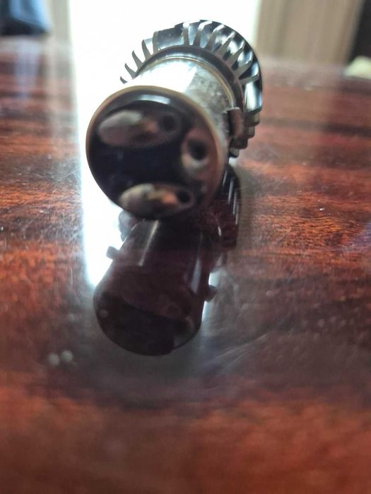 Farol LED Branco para Mota