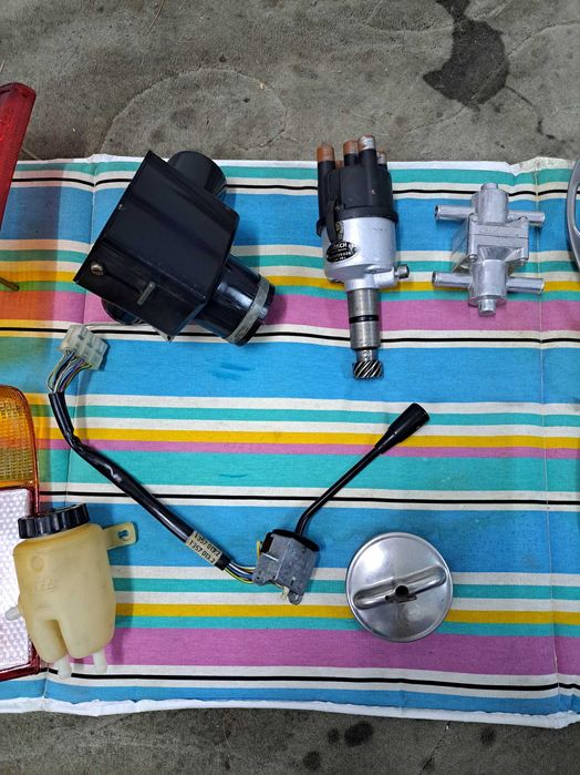 BMW 2002 - Material Diverso