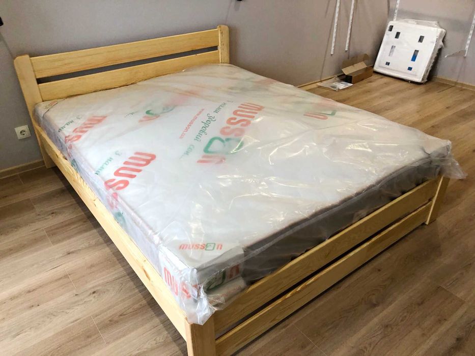 Кровать Двуспальная Деревянная Рич массив дерева. Кровать деревянная
