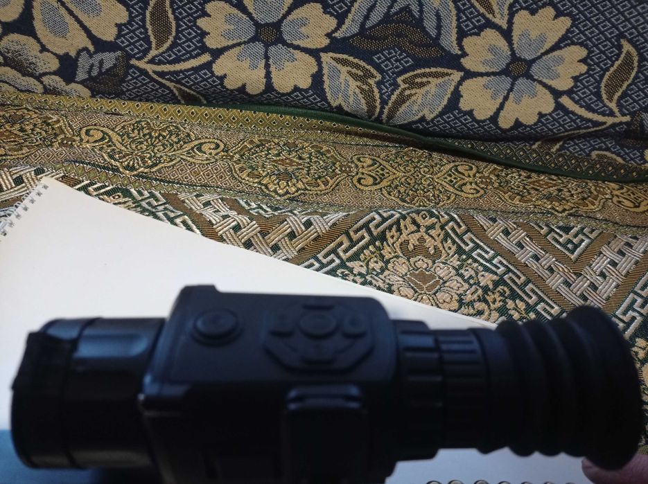 Тепловізор приціл AGM 32000