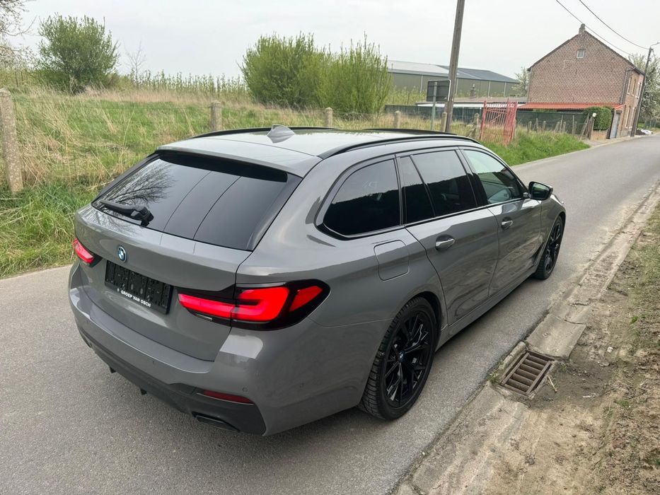 BMW 530e Pack M special edition 292cvs híbrida plug in [iva dedutivel)