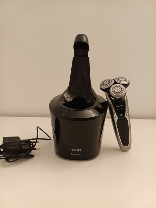 Máquina de barbear  Philips 9000 + Smart Cleanning + carregador