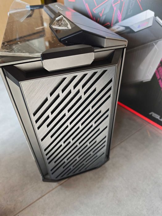 Asus Rog z11 obudowa