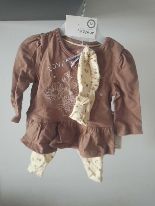 Conjunto novo 3 peças bebé menina
