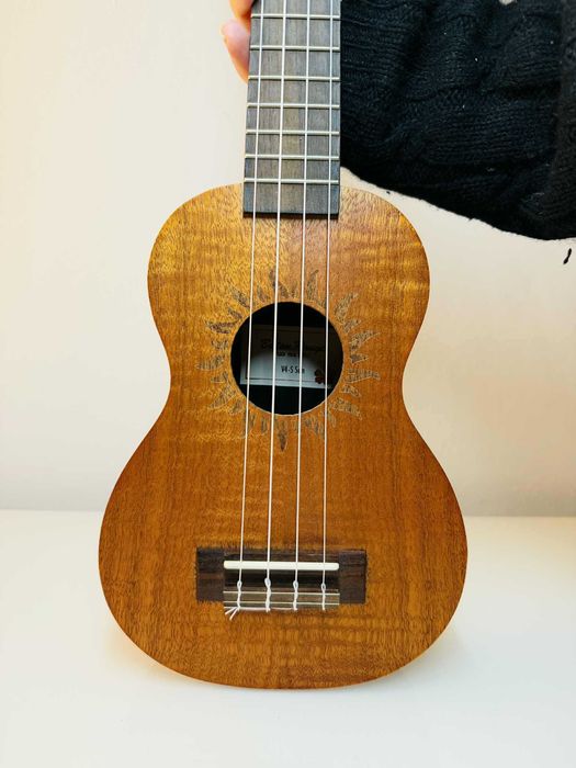 Ukulele sopranowe Baton Rouge V4-S Sun
