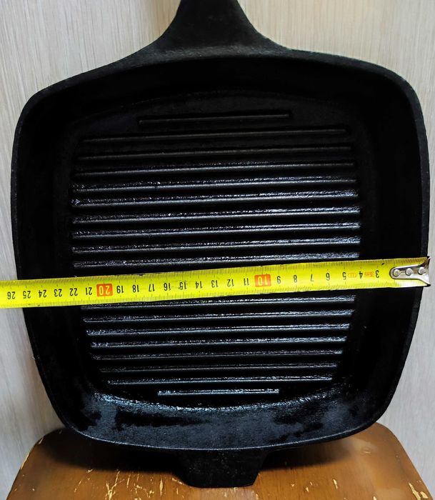 Тяжёлая чугунная сковорода гриль Gipfel 26