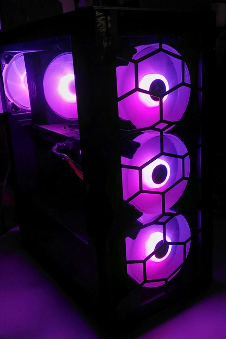 PC: AMD AM5 B840, Ryzen 8400F, 16GB DDR5, nVidia GTX 1660 Ti, SSD NVMe, aRGB