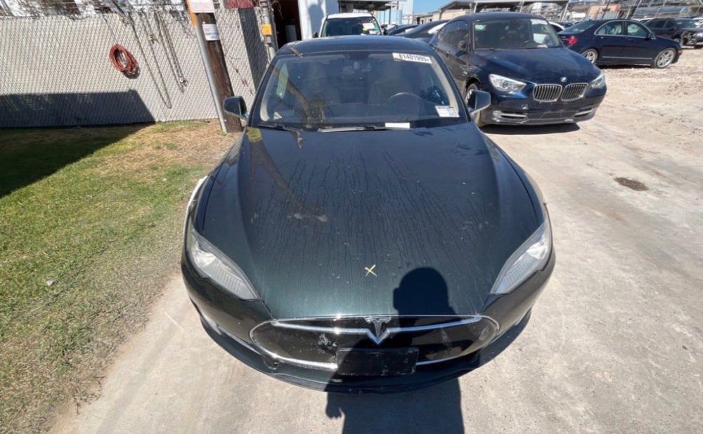 Батарея Tesla S , 2014 р ,  85