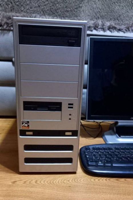 Продам ПК Intel core 2duo 3.0GHz, HDD 400Gb, ОЗУ 4Gb, Radeon x1650