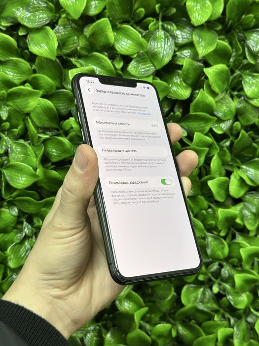 iPhone 11 Pro Max 64 gb акб 84% neverlock телефон айфон чорний