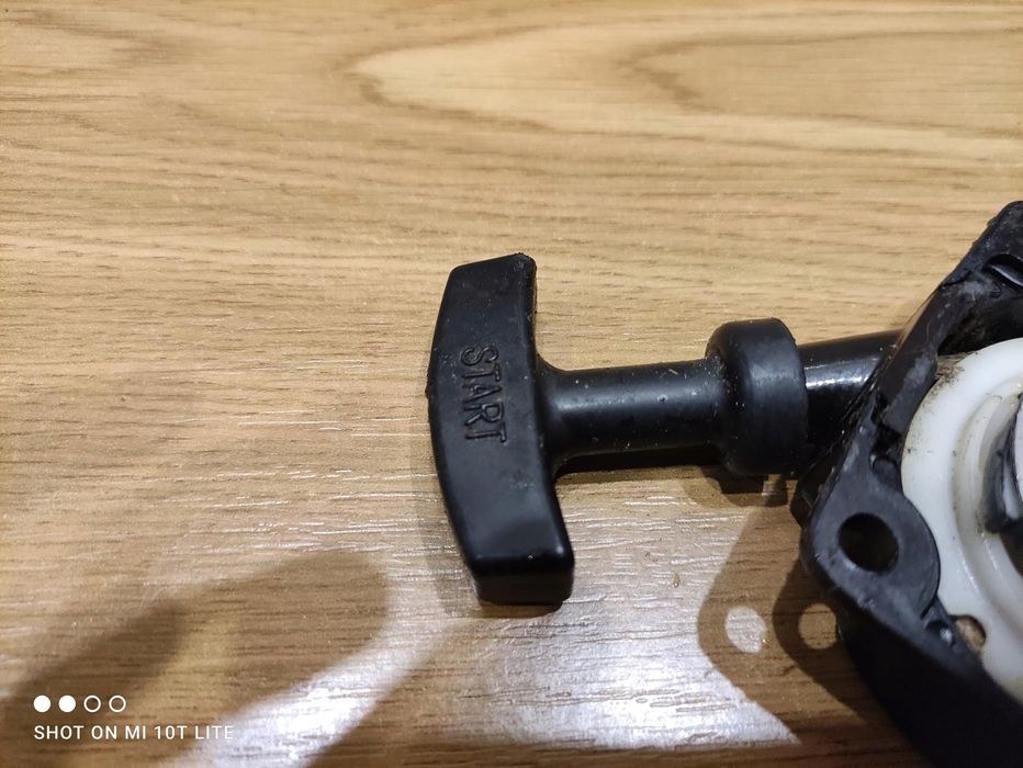 Kubota X760 Nożyce Szarpak Starter Rozrusznik