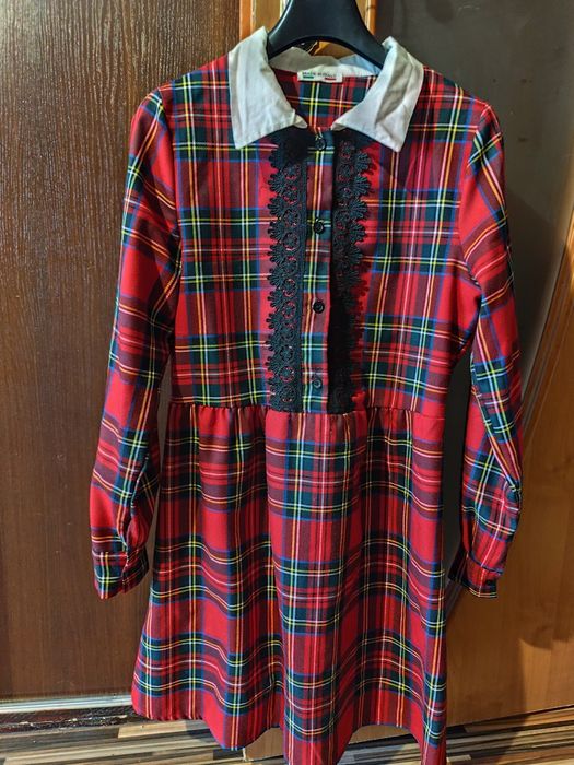 Sukienka damska S w kratę czerwoną