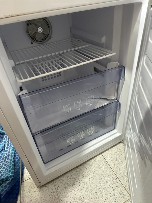 Vendo frigorífico beko no frost