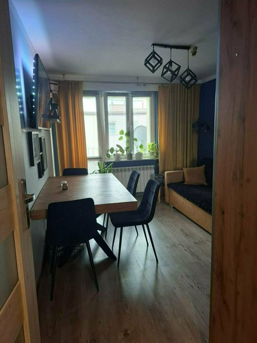 Sprzedam mieszkanie w bloku w Bidzinach.