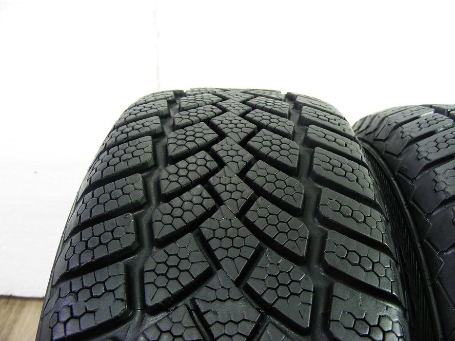 Зимова гума 175/70/13 -4 шт. Continentel Conti Winter Contact.
