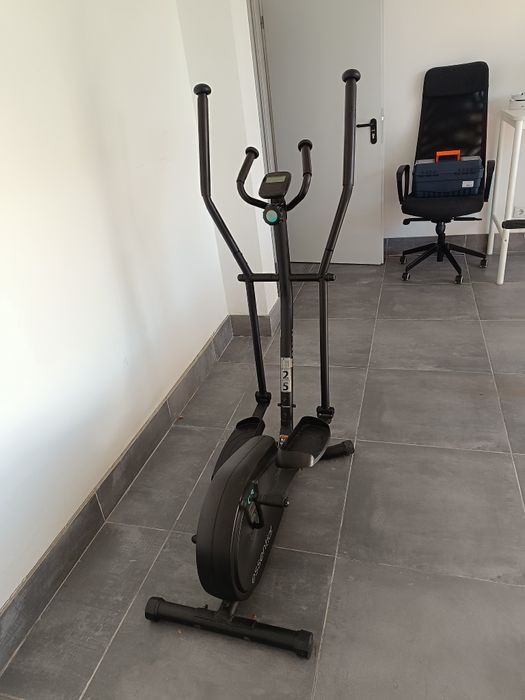 Bicicleta Elíptica Essentials Domyos