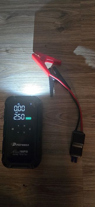 Booster rozruchowy 6000A jump starter usb powerbank kompresor pompka do koł latarka