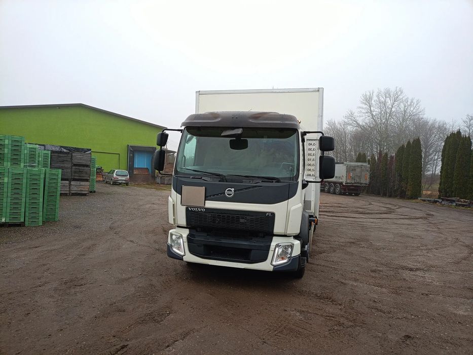Volvo FL  Volvo Fl 250 regulowany Kontener Stan Bardzo Dobry Niski przebieg.