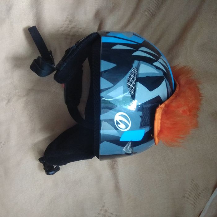 Fajny kask Go Sport 52-55 z Irokezem