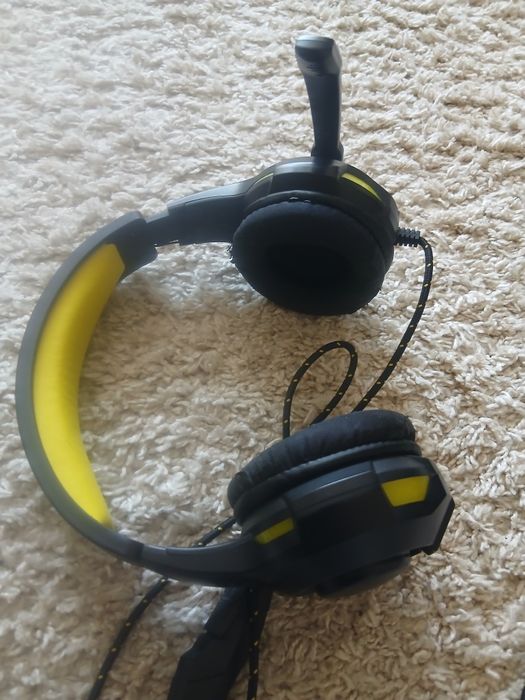 Продам наушники до компа