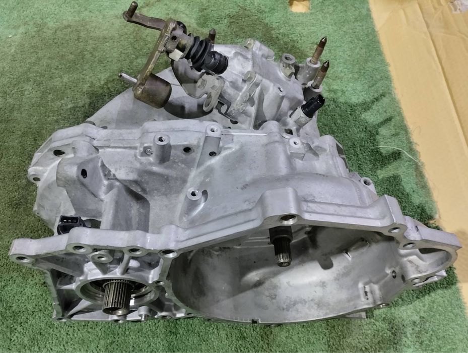 Коробка передач Mitsubishi Outlander 4x4 2.0 w5m421v4b1