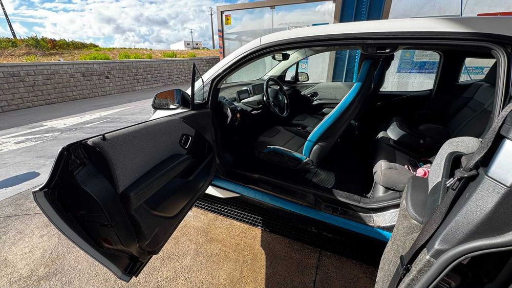 BMW i3 (94 Ah) 2017