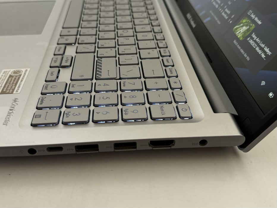 Ноутбук ASUS Vivobook 15 X1504ZA-BQ066