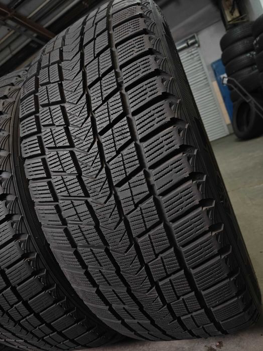 Nexen-Roadstone Winguard Ice R20 265 50 зимові шини на Infiniti FX35