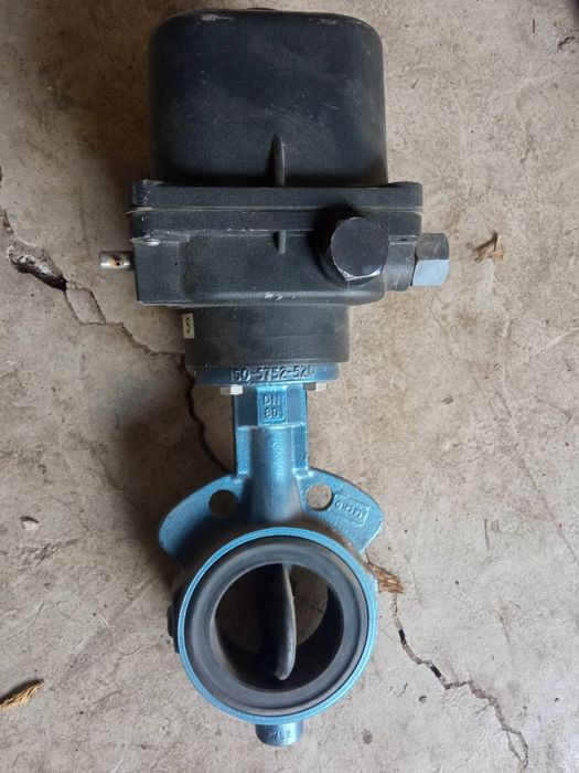 Задвижка електропривід Батерфляй Ду 80