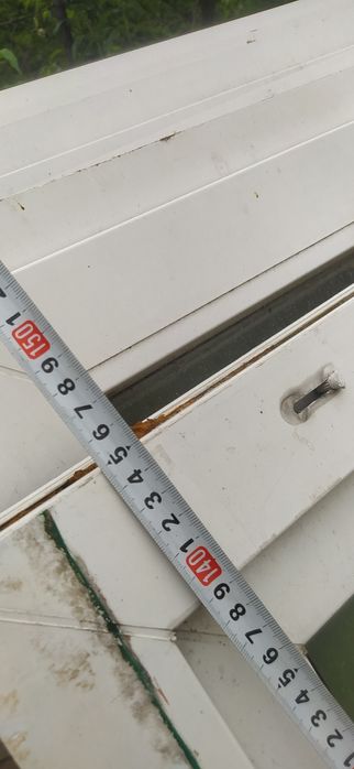 Okno okna całe rama nie przeciete