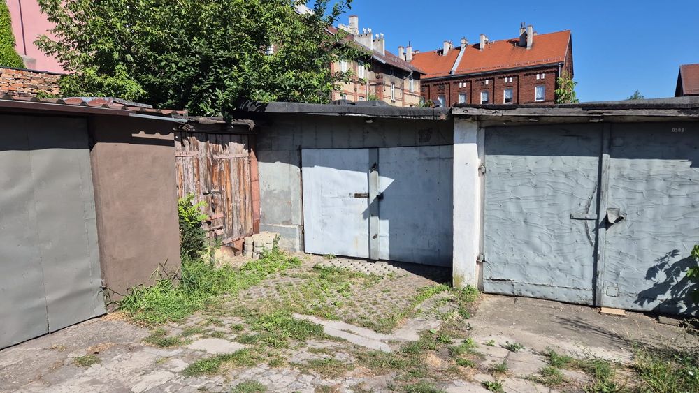 Garaż murowany Bytom Szombierki - Widok 2