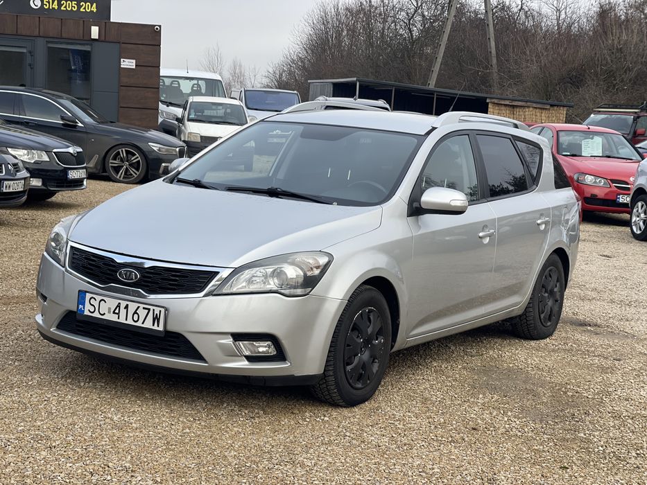 Kia Cee’d Polift 1.6 CRDi Kombi Zadbany 228tys.km