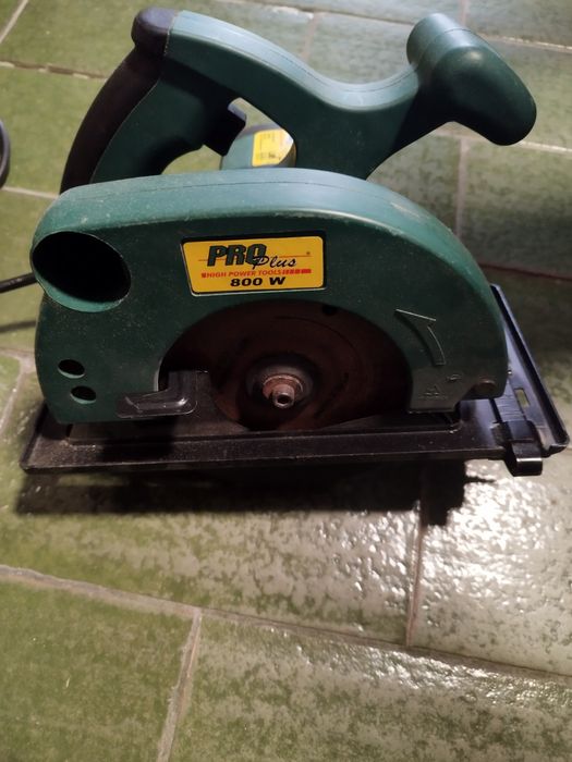 Máquina Circular 20€