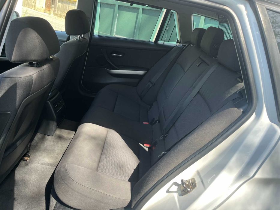 BMW 320D 163CV 2010
