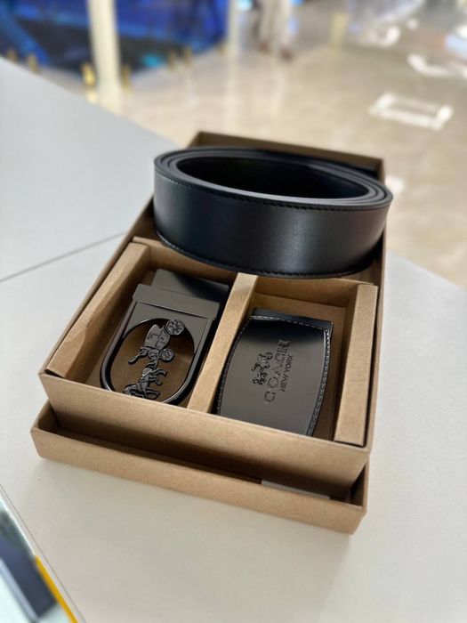 Ремінь Coach з натуральної шкіри двосторонній 2 пряжки