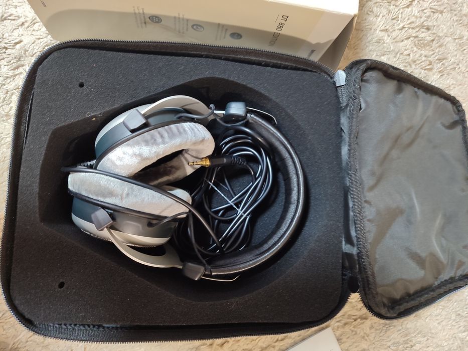 Навушники Beyerdynamic DT 880 Edition 32 Om